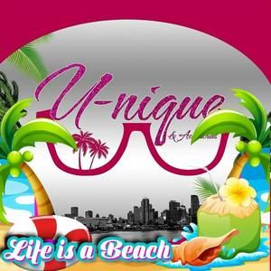 Meet your Posher, Vicky